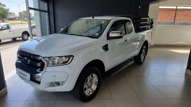 2017 White Ford RANGER