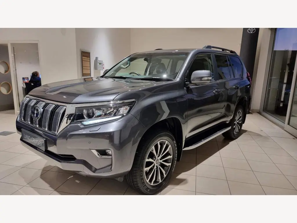 2018 Toyota Land Cruiser for sale in Kenya by Best Cars for Sale in Kenya Ltd.