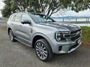 2022 Isla grey Ford Everest PLATINUM