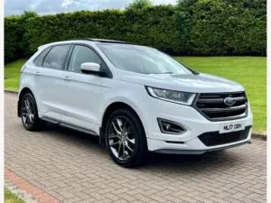 2017 White Ford Edge