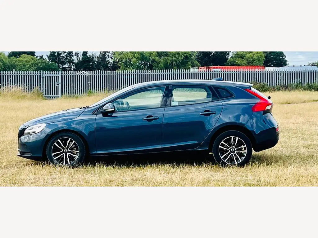 2017 Volvo V40 for sale in Kenya by Best Cars for Sale in Kenya Ltd.