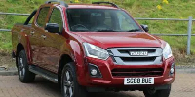 2018 Red Isuzu D-max TD Blade