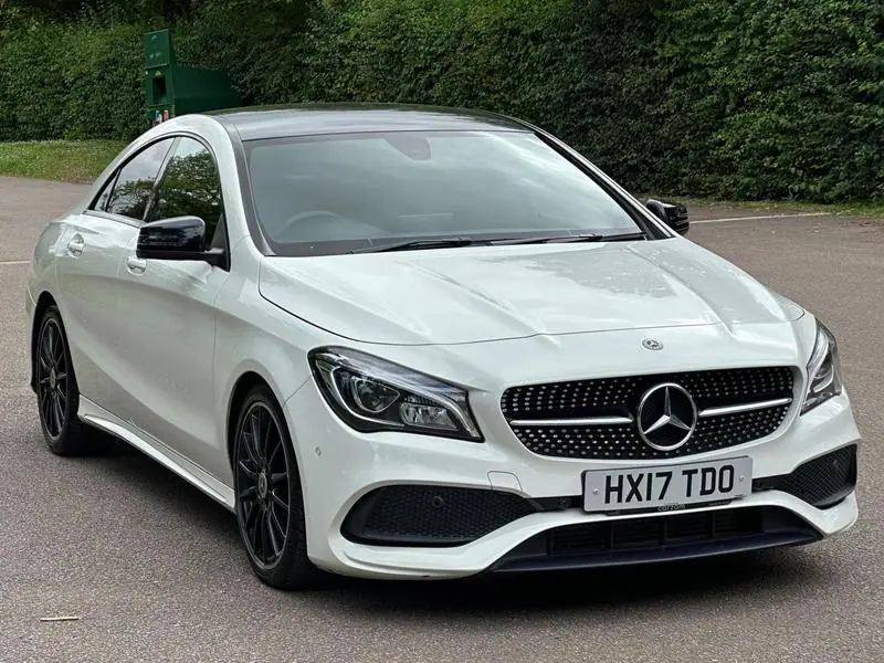 MERCEDES BENZ CLA 2017