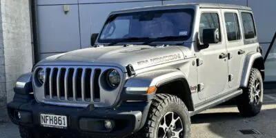 2020 silver Jeep Wrangler