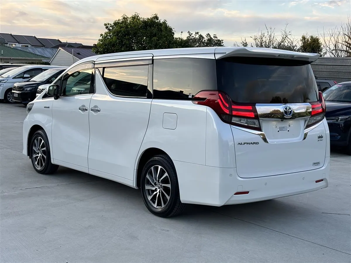 2017 Toyota Alphard for Sale by Best Cars for Sale in Kenya Ltd