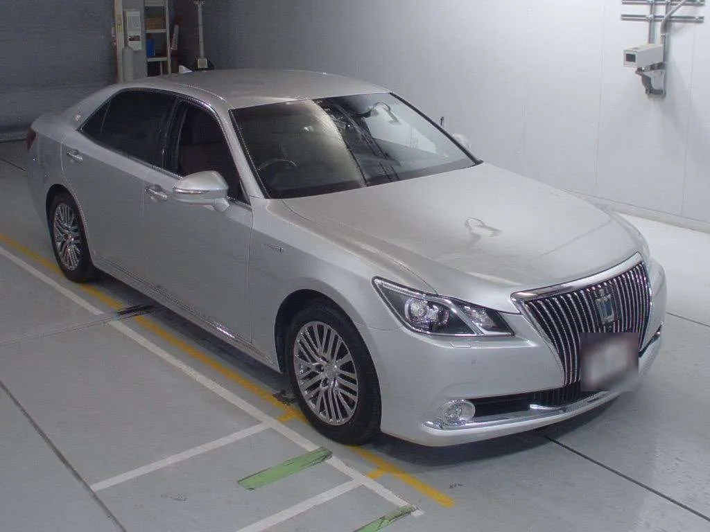 2017 TOYOTA CROWN for Sale in Kenya by Best Cars for Sale in Kenya Ltd.