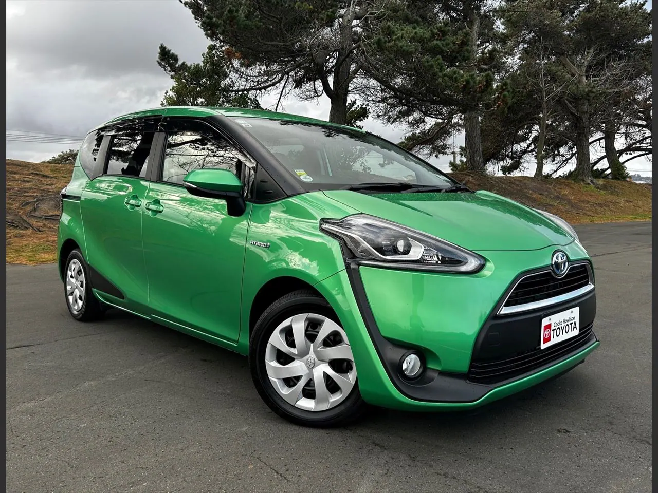 2017 Toyota Sienta Hybrid G for Sale in Kenya by Best Cars for Sale in Kenya Ltd.