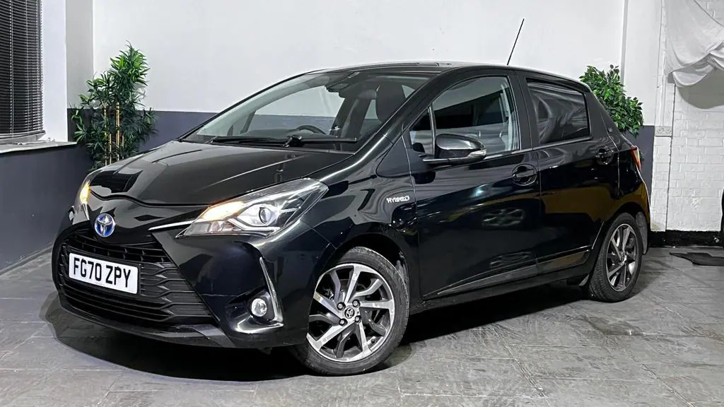 2017 Toyota Yaris for Sale in Kenya by Best Cars for Sale in Kenya Ltd.