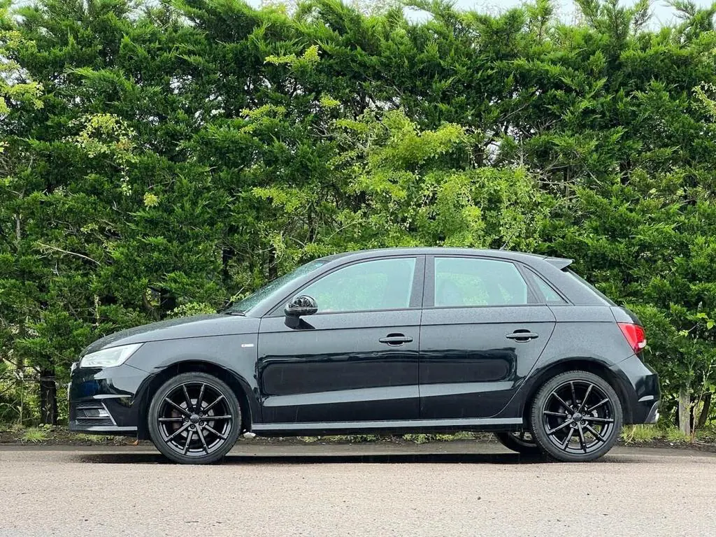 2018 Audi A1 SPORTBACK TFSI for Sale in Kenya by Best Cars for Sale in Kenya Ltd.