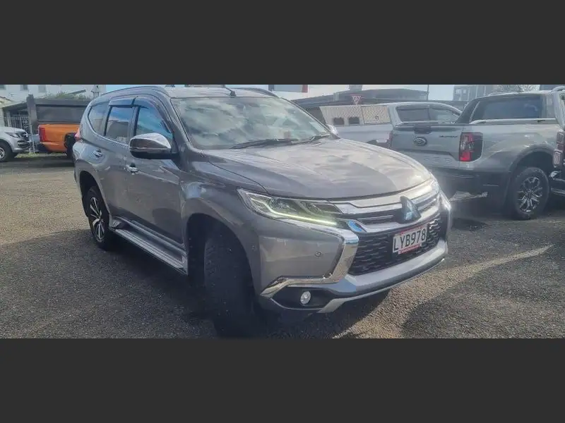 2019 Mitsubishi Pajero