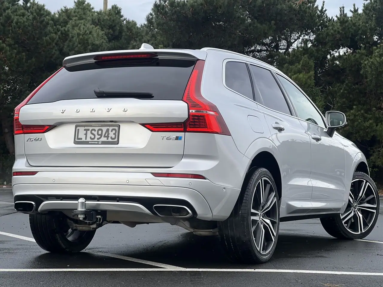 2018 Volvo XC60 (T6 Awd) for Sale in Kenya by Best Cars for Sale in Kenya Ltd.