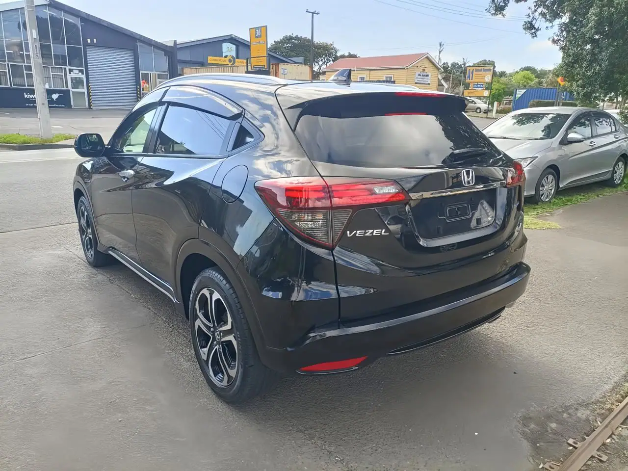 2020 Honda Vezel for Sale in Kenya (HYBRID Z) by Best Cars for Sale in Kenya ltd.