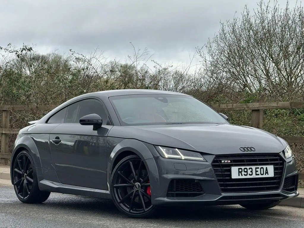 2018 Audi TTS TFSI Black Edition S