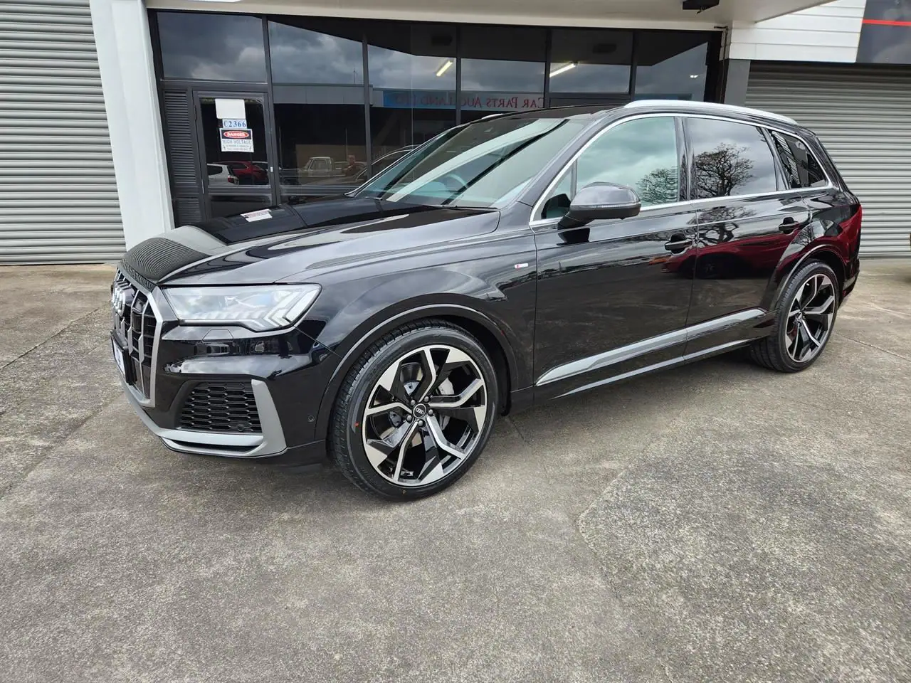 2021 Audi Q7 (55 TFSI ) for Sale in Kenya by Best Cars for Sale in Kenya Ltd