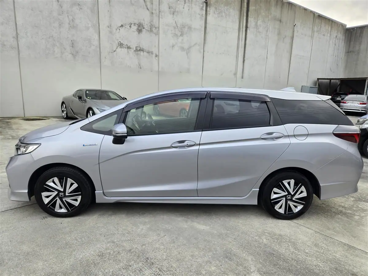 2019 Honda Shuttle Hybrid for Sale in Kenya by Best Cars for Sale in Kenya ltd.