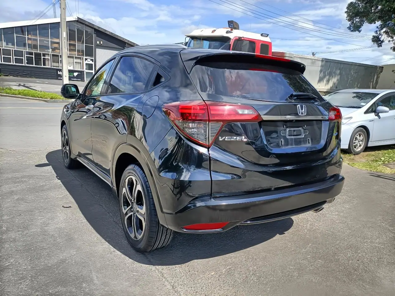 2019 Honda Vezel Hybrid for Sale in Kenya by Best Cars for Sale in Kenya ltd.