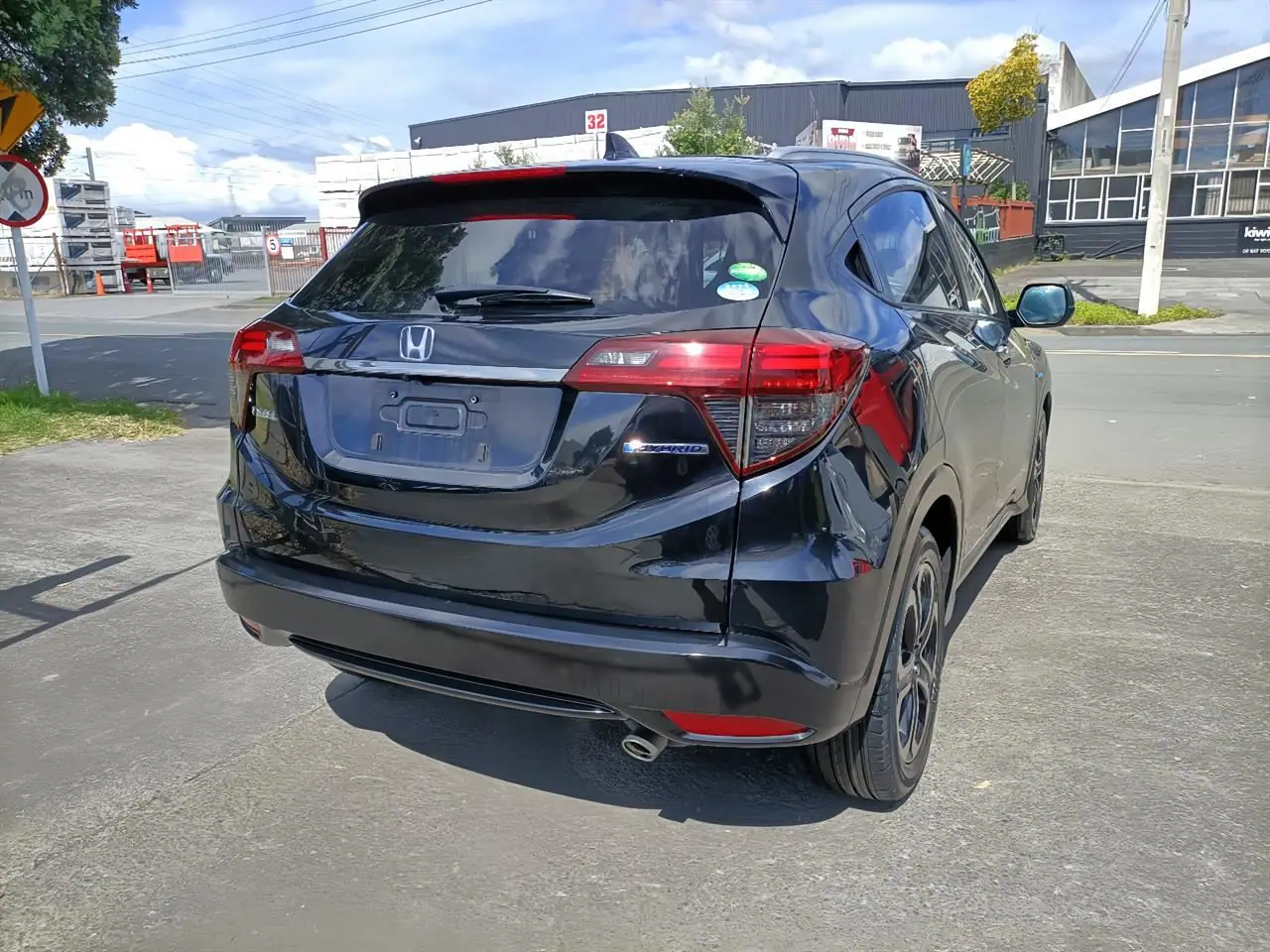 2019 Honda Vezel Hybrid for Sale in Kenya by Best Cars for Sale in Kenya ltd.