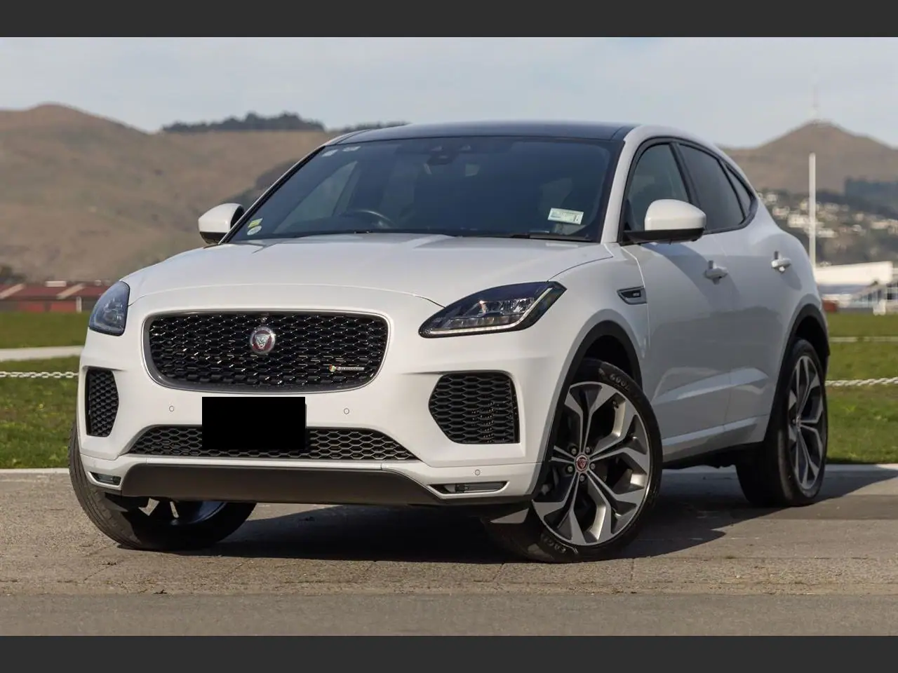 2018 Jaguar E-Pace (HSE R-Dynamic) for Sale in Kenya by best Cars for Sale in Kenya Ltd.