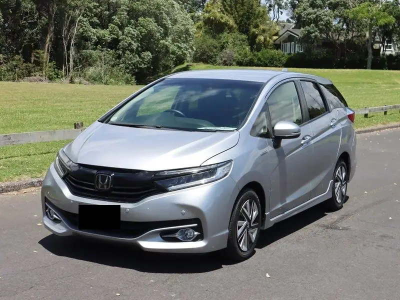 2018 Honda Shuttle (Facelift) for Sale in Kenya by Best Cars for Sale in Kenya Ltd.