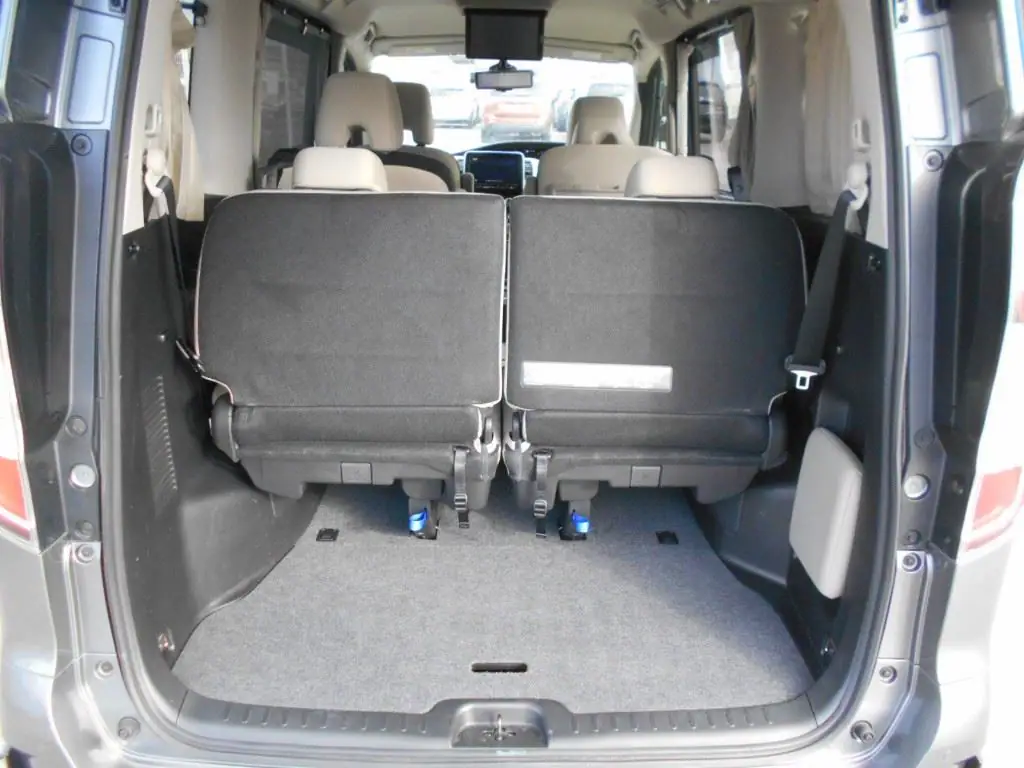 2021 Nissan Serena (e-Power) for Sale in Kenya by Best Cars for Sale in Kenya Ltd.