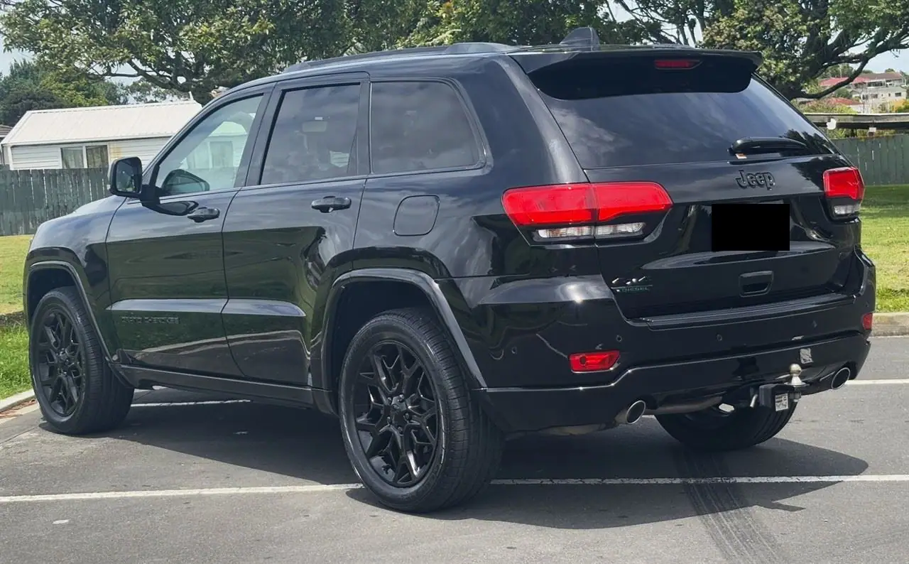 2020 Jeep Grand Cherokee (Overland) for Sale in Kenya by Best Cars for Sale in Kenya Ltd.