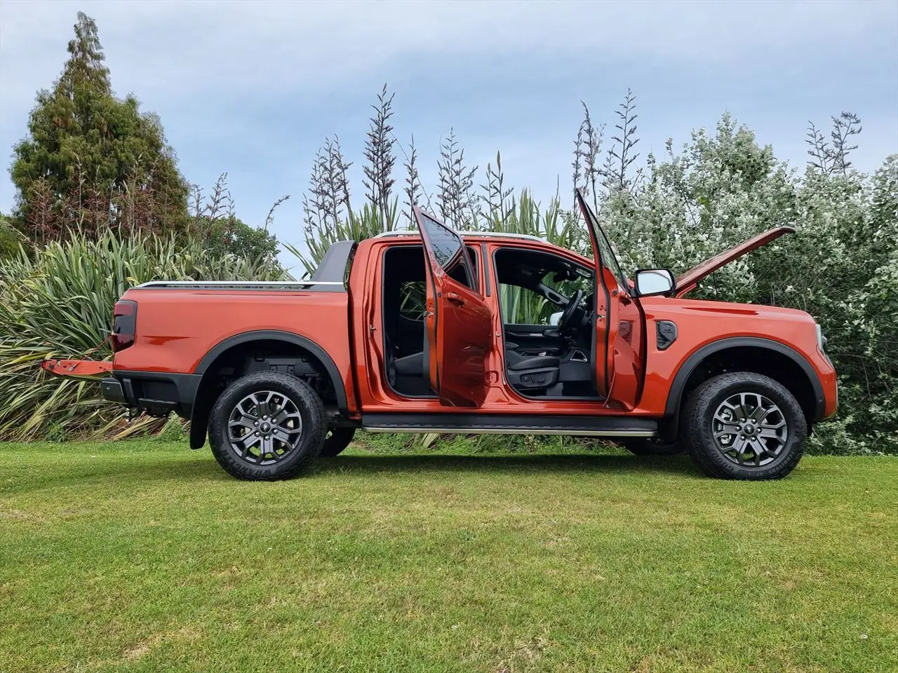 2023 Ford Ranger (WILDTRAK) for Sale in Kenya by Best Cars for Sale in Kenya Ltd.