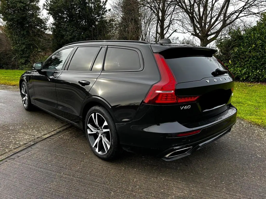 2021 Volvo V60 T6 R- Design for Sale in Kenya by Best Cars for Sale in Kenya Ltd.