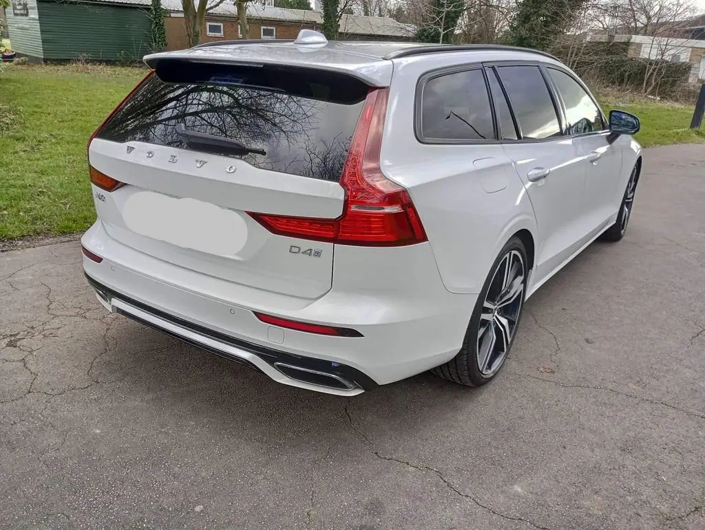 2019 Volvo V60 (D4 R-Design) for Sale in Kenya by Best Cars for Sale in Kenya Ltd.