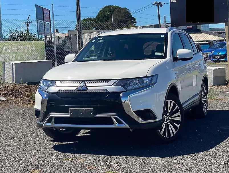 2019 Mitsubishi Outlander for Sale in Kenya by Best Cars for Sale in Kenya Ltd.