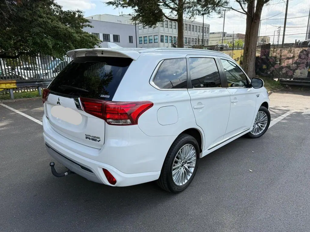 2018 Mitsubishi Outlander PHEV for Sale in Kenya by Best Cars for Sale in Kenya Ltd.