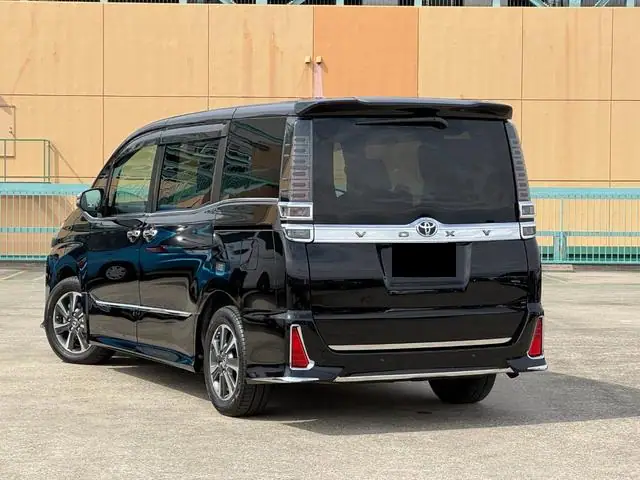 2020 Toyota Voxy ZS for Sale in Kenya by Best Cars for Sale in Kenya Ltd.