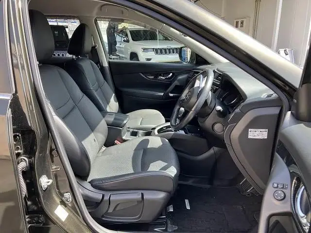 2018 Nissan X-trail 20XI for Sale in Kenya by Best Cars for Sale in Kenya Ltd.