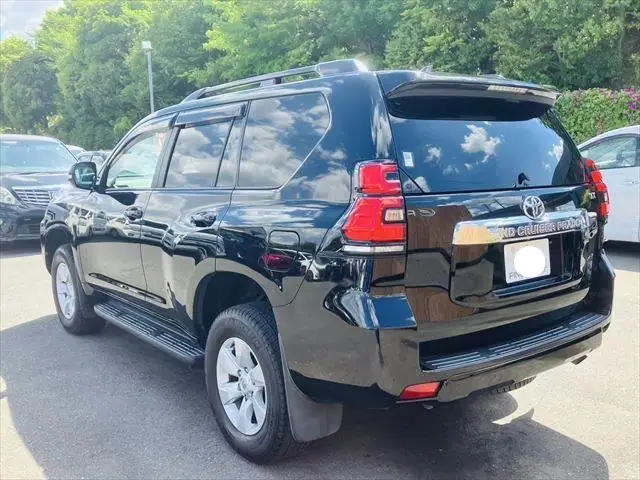 2018 Toyota Land Cruiser Prado TX L for Sale in Kenya by Best Cars for Sale in Kenya Ltd.