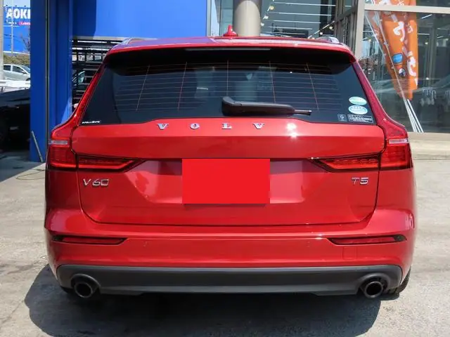 2018 Volvo V60 T5 for Sale in Kenya by Best Cars for Sale in Kenya Ltd.
