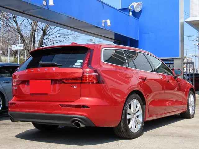 2018 Volvo V60 T5 for Sale in Kenya by Best Cars for Sale in Kenya Ltd.
