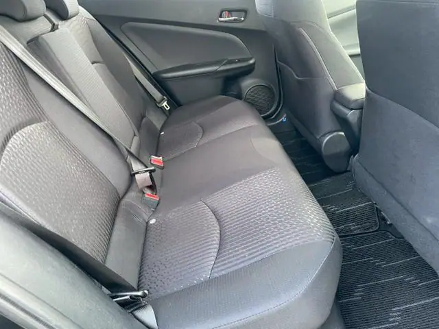 2018 Toyota Prius S for Sale in Kenya by Best Cars for Sale in Kenya Ltd.