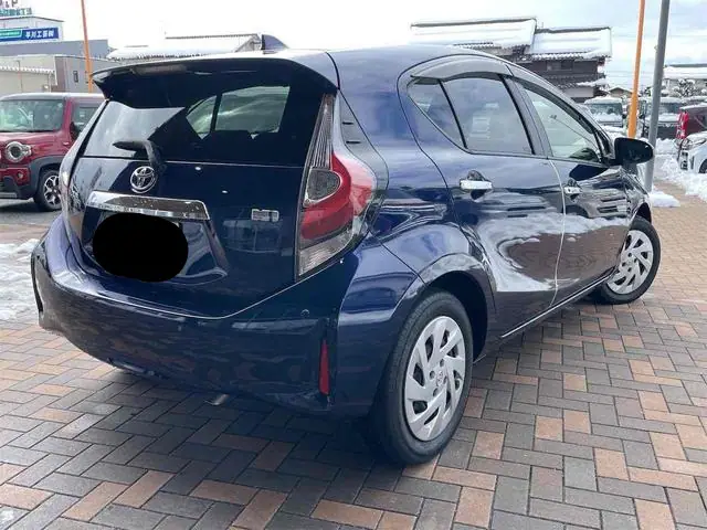 2018 Toyota Aqua S Hybrid for Sale in Kenya by Best Cars for Sale in Kenya Ltd.