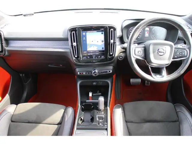 2018 Volvo XC40 T5 for Sale in Kenya by Best Cars for Sale in Kenya Ltd.