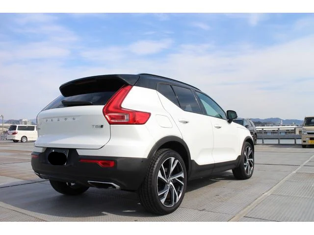 2018 Volvo XC40 T5 for Sale in Kenya by Best Cars for Sale in Kenya Ltd.