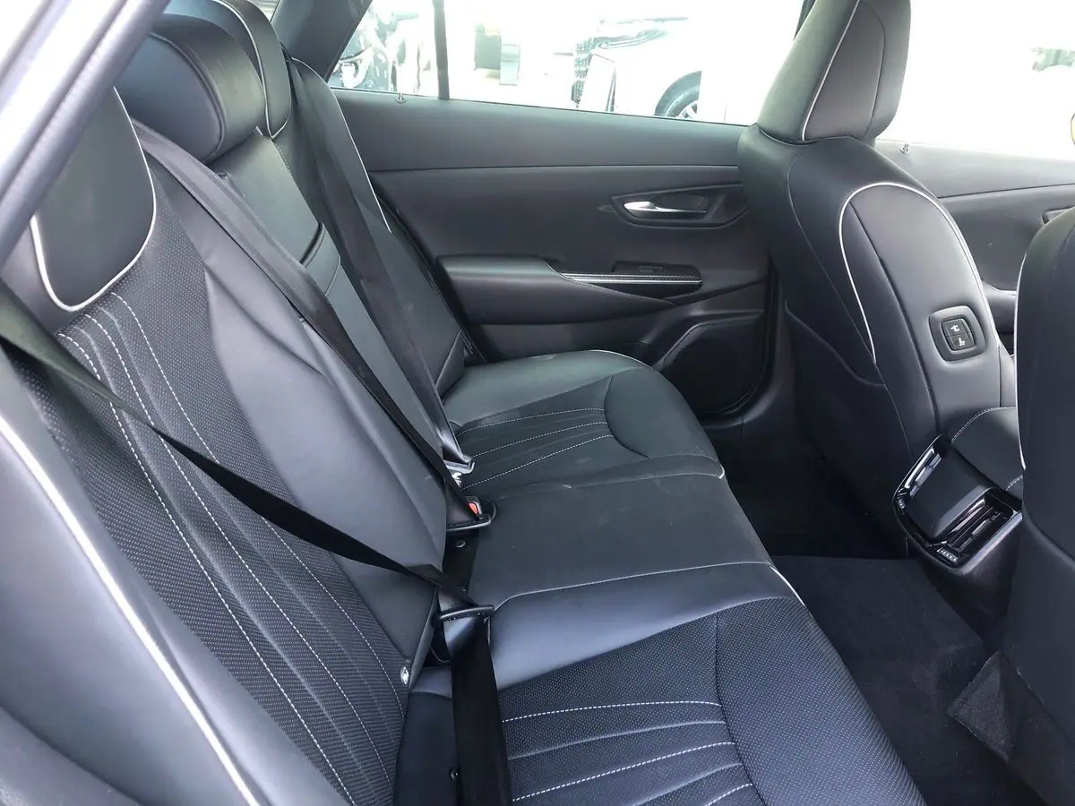2018 Toyota Crown RS HYBRID for Sale in Kenya by Best Cars for Sale in Kenya Ltd.