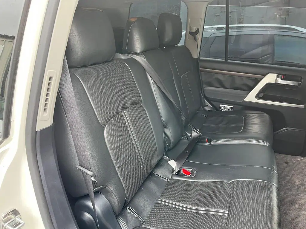 2019 Toyota Land Cruiser V8 for sale in Kenya by Best Cars for Sale in Kenya Ltd.