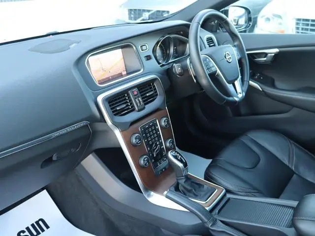 2018 Volvo V40 T5 for Sale in Kenya by Best Cars for Sale in Kenya Ltd.