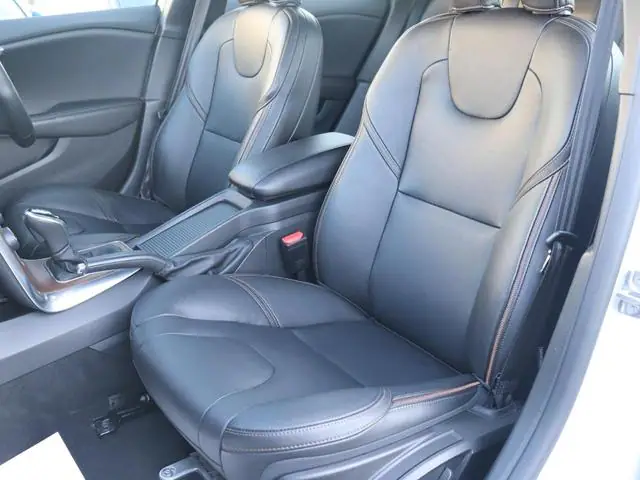 2018 Volvo V40 T5 for Sale in Kenya by Best Cars for Sale in Kenya Ltd.