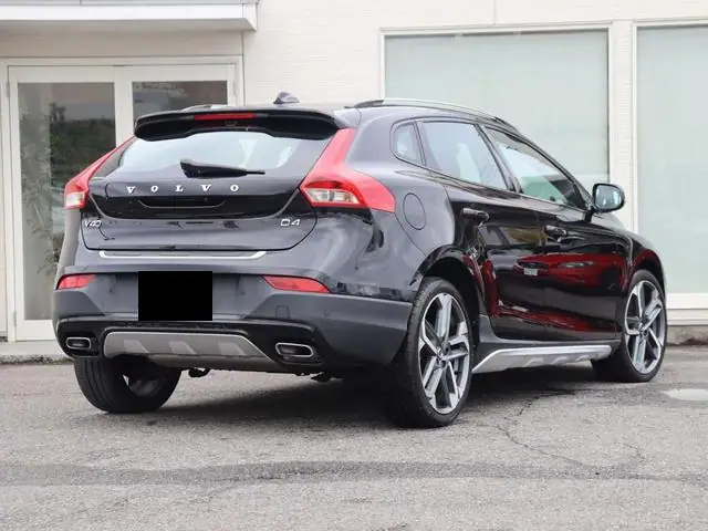 2018 Volvo V40 for Sale in Kenya by Best Cars for Sale in Kenya Ltd.