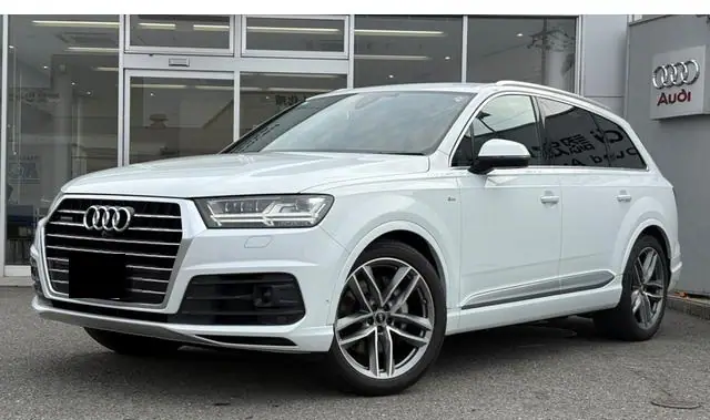 2018 Audi Q7 TFSI Quattro S LINE for Sale in Kenya by Best Cars for Sale in Kenya Ltd.