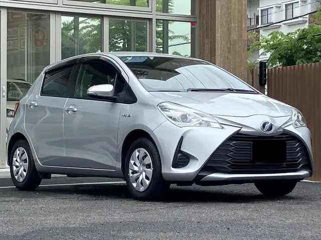 2018 Toyota Vitz Hybrid for Sale in Kenya by Best Cars for Sale in Kenya Ltd.