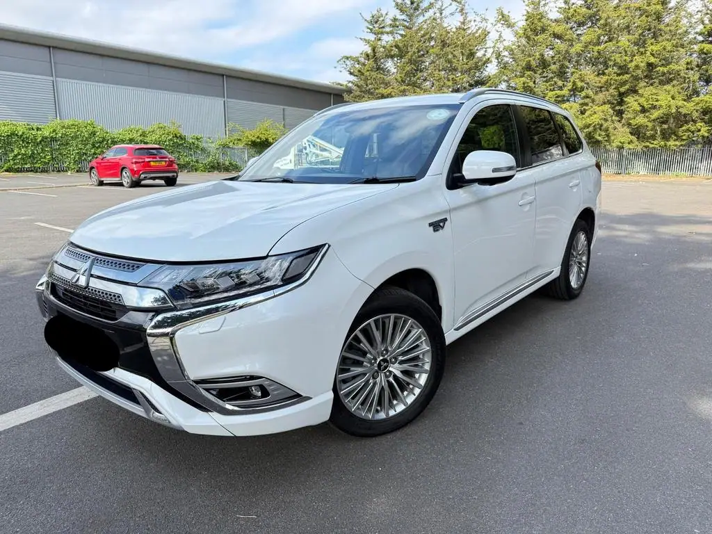 2018 Mitsubishi Outlander PHEV for Sale in Kenya by Best Cars for Sale in Kenya Ltd.