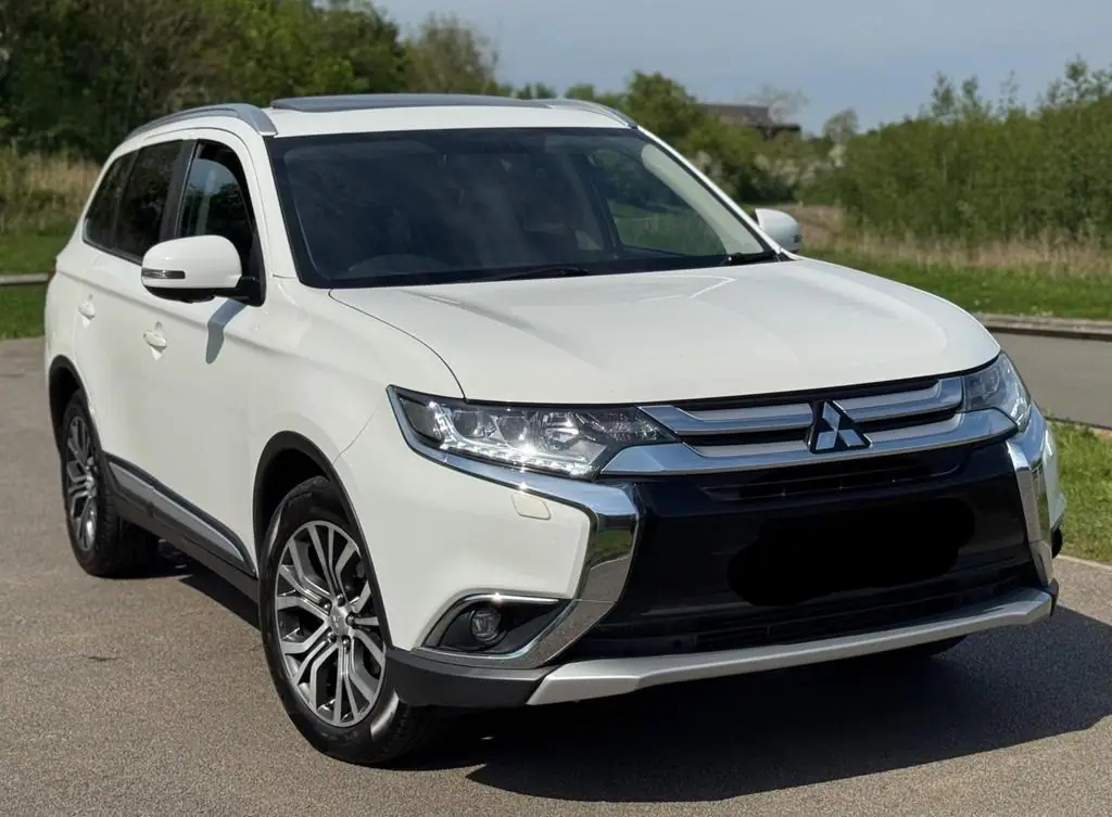 2018 Mitsubishi Outlander PHEV for Sale in Kenya by Best Cars for Sale in Kenya Ltd.