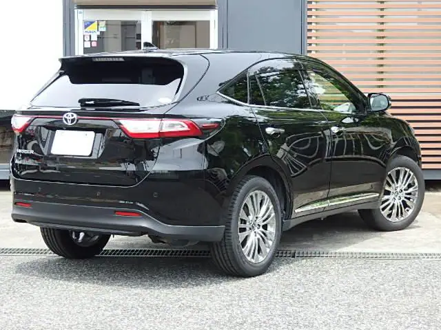 2018 Toyota Harrier Premium for Sale in Kenya by Best Cars for Sale in Kenya Ltd.