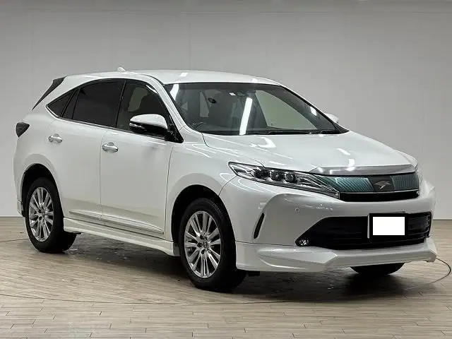 2018 Toyota Harrier Premium for Sale in Kenya by Best Cars for Sale in Kenya Ltd.